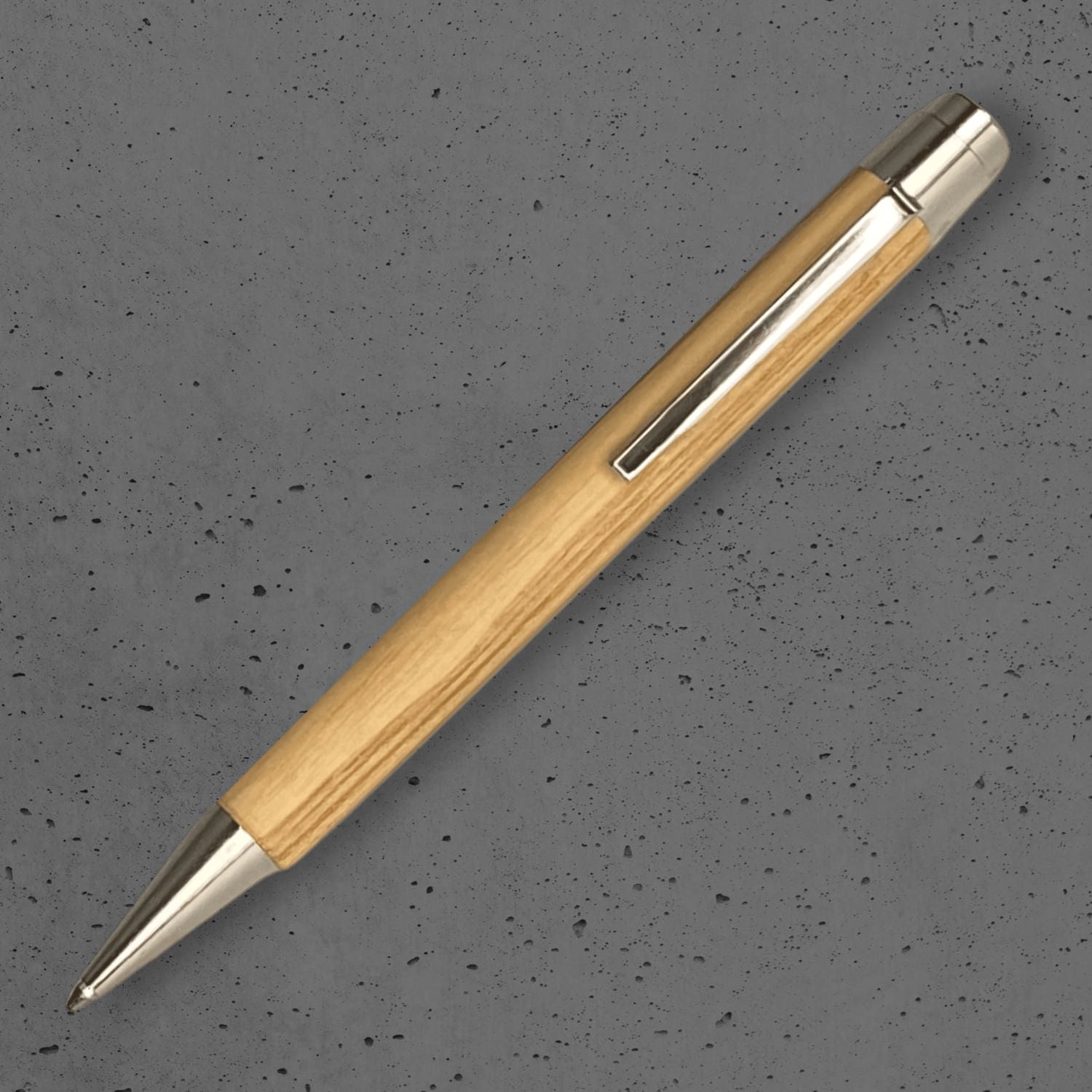 Vivo Kugelschreiber Esche natur | e+m Holzprodukte